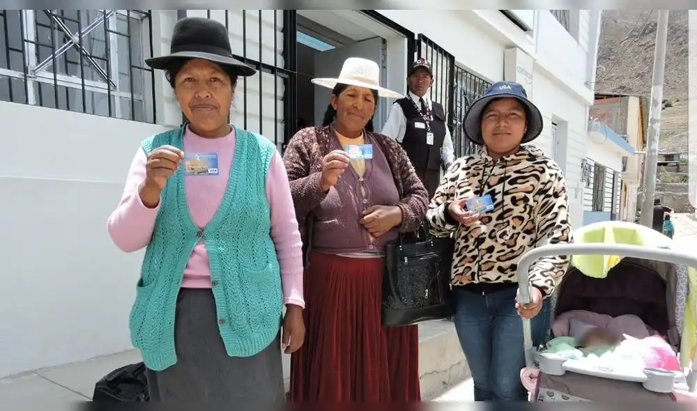 Programa Juntos afilia a familias en Tacna. Foto: Midis Programa Juntos afilia a familias en Tacna. Foto: Midis