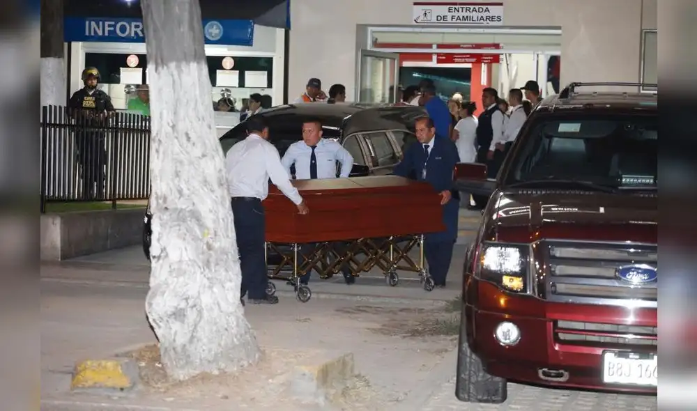Alan Garcia llegó a la Casa del Pueblo para ser velado [FOTOS]