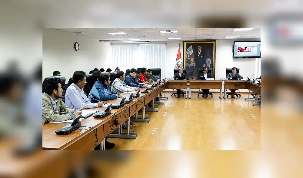 Trabajo convoca a la SNMPE este lunes para ver el pliego minero Trabajo convoca a la SNMPE este lunes para ver el pliego minero