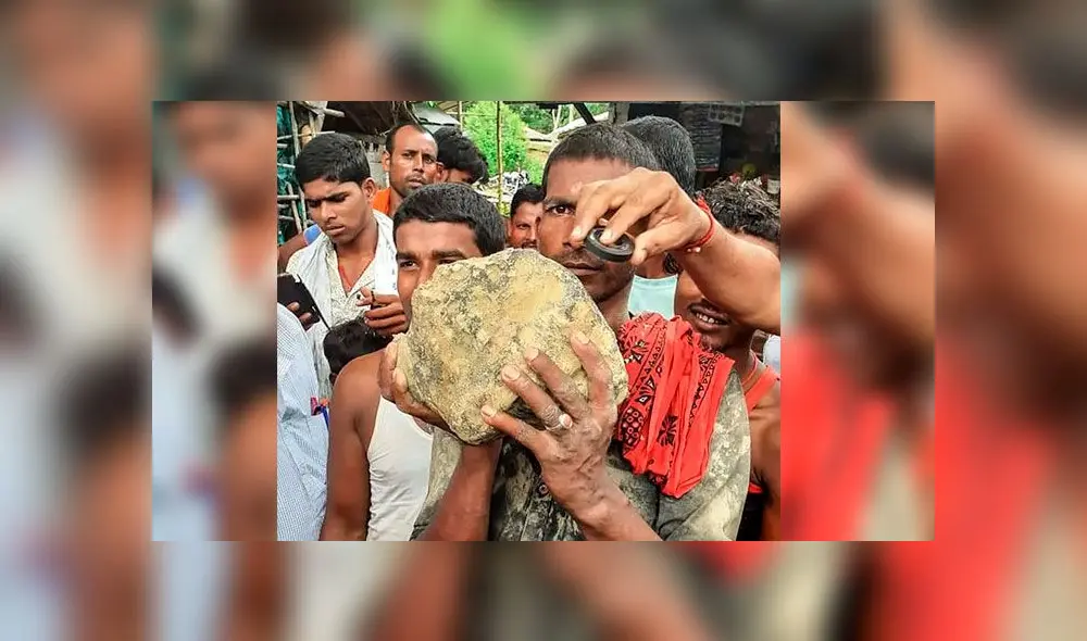 Un meteorito descendió del cielo y estrelló contra un campo de arroz en la India. Foto: The Guardian. Un meteorito descendió del cielo y estrelló contra un campo de arroz en la India. Foto: The Guardian.