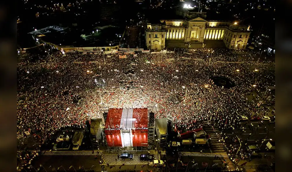En recuerdo de los partidos políticos En recuerdo de los partidos políticos