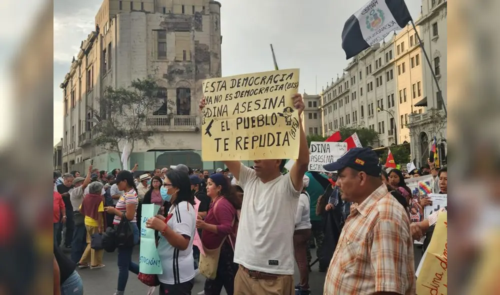 Ciudadanos buscan llegar hasta el Congreso de la República. Foto: Maria Pia Ponce / URPI - LR