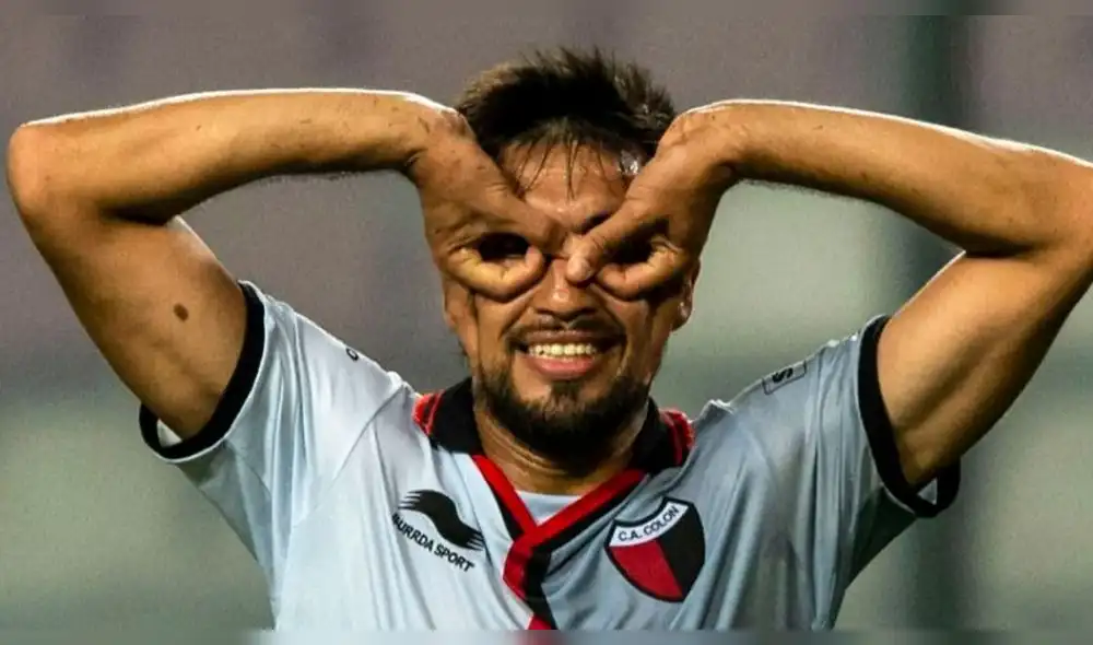 Hinchas de Colón entonaron canción de Fito Paéz para celebrar triunfo sobre Municipal [VIDEO]