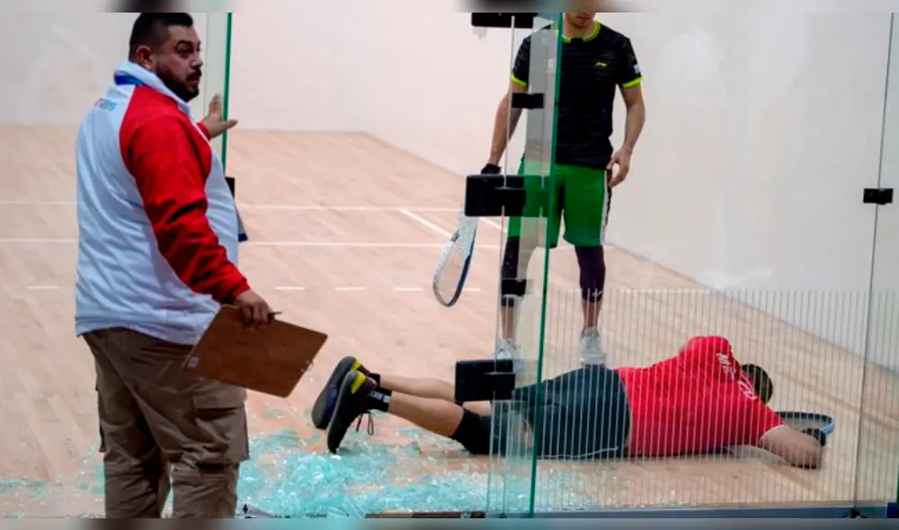 Juegos Panamericanos: el mexicano Álvaro Beltrán impactó con los cristal en la final de ráquetbol. Foto: Captura de video. Juegos Panamericanos: el mexicano Álvaro Beltrán impactó con los cristal en la final de ráquetbol. Foto: Captura de video.