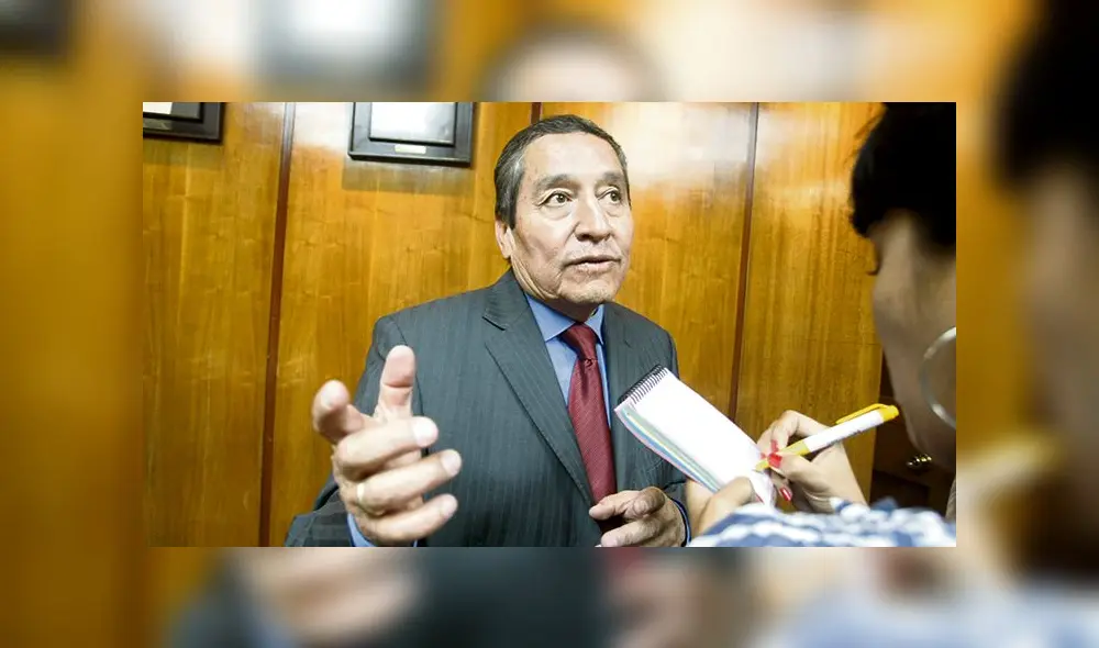 duro pasado. Exgerente de Seal, José Oporto, tuvo más de un cuestionamiento en su gestión.