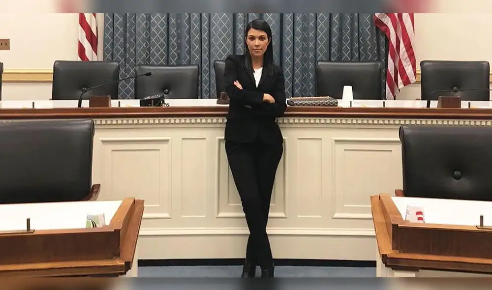 Kourtney Kardashian luce su derrier sin ropa íntima en Instagram [FOTO]