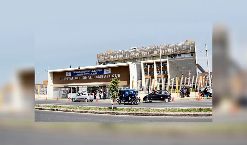 Abel Chávarry, director del Hospital Regional de Lambayeque: “Urge un equipamiento idóneo para recibir a la población, la que merece calidad”, expresó. Abel Chávarry, director del Hospital Regional de Lambayeque: “Urge un equipamiento idóneo para recibir a la población, la que merece calidad”, expresó.