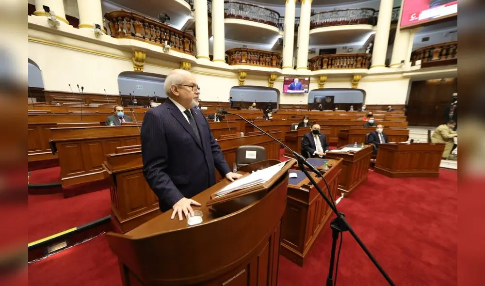Pedro Cateriano en el Congreso Pedro Cateriano en el Congreso