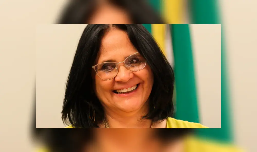 Brasil: ministra de Jair Bolsonaro brinda polémicas declaraciones sobre las niñas pobres Brasil: ministra de Jair Bolsonaro brinda polémicas declaraciones sobre las niñas pobres