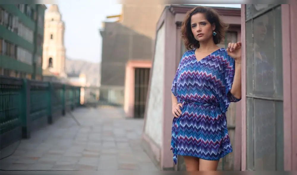 Melania Urbina hace topless y presume tatuaje en zona íntima [VIDEO]