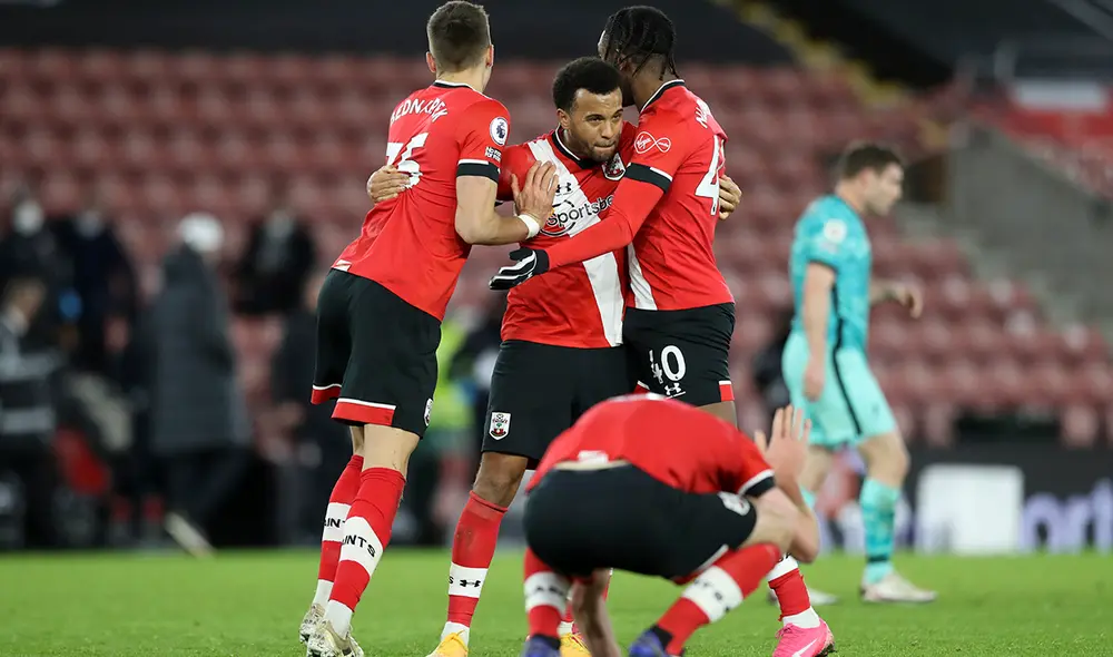 Liverpool perdió por segunda vez en la temporada en la Premier League ante Southampton. Foto: AFP