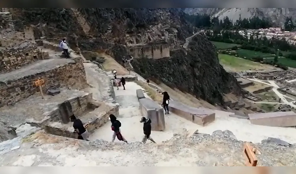 Sitios arqueológicos volvieron a recibir visitas luego de siete meses por la pandemia. Foto: Captura video. Sitios arqueológicos volvieron a recibir visitas luego de siete meses por la pandemia. Foto: Captura video.