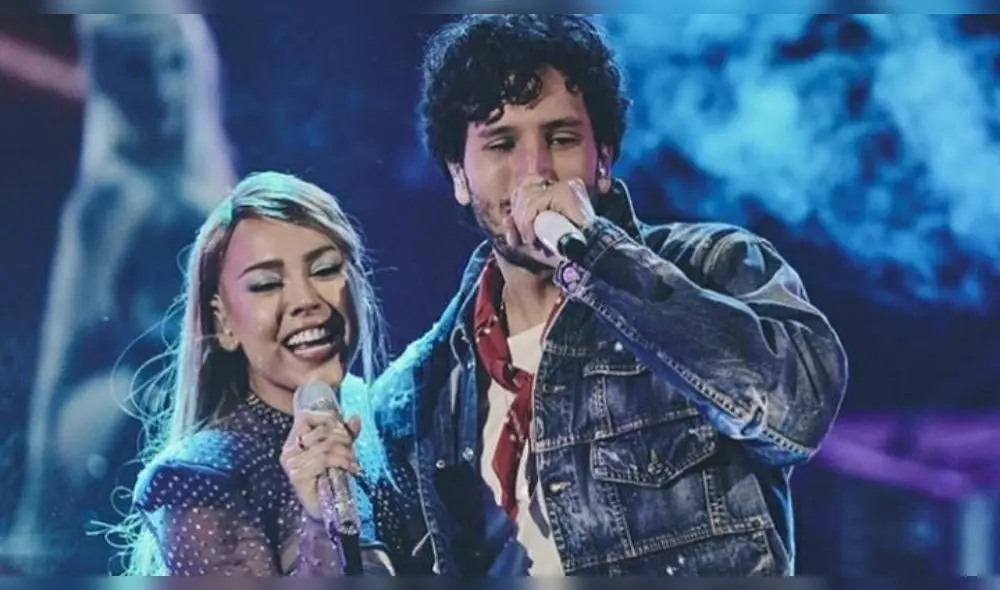 Aunque al principio de la canción, Danna Paola y Sebastián Yatra respetaron el distanciamiento social, mientras pasaban los segundos fueron acercándose. | Foto: Univisión
