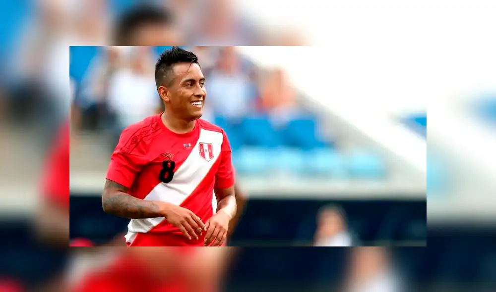 Gareca sobre Cueva y Zambrano: “Deben revertir su situación para el próximo año” Gareca sobre Cueva y Zambrano: “Deben revertir su situación para el próximo año”