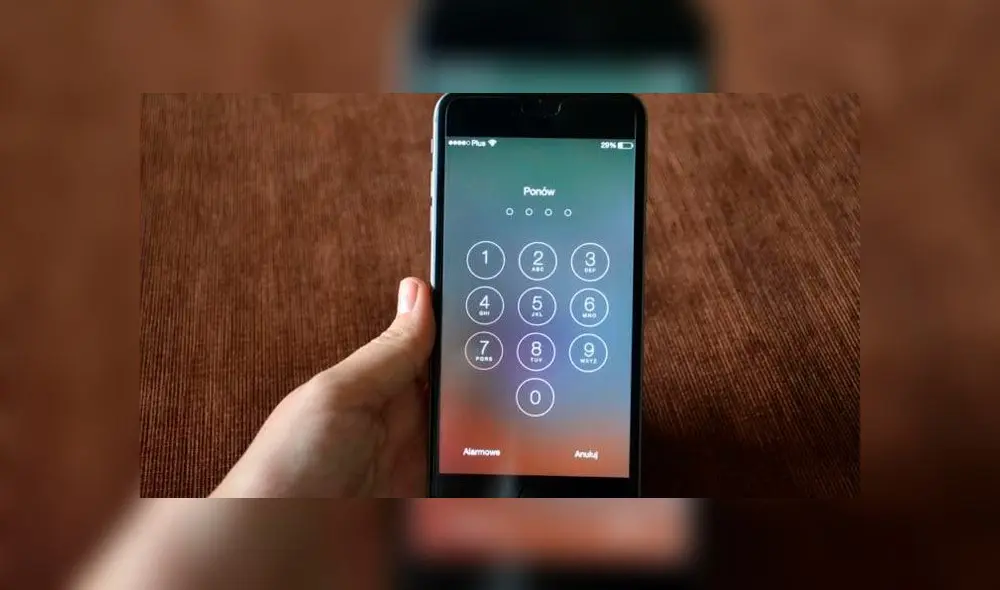 Tu último recurso es efectuar un reinicio de datos de fábrica de tu teléfono.