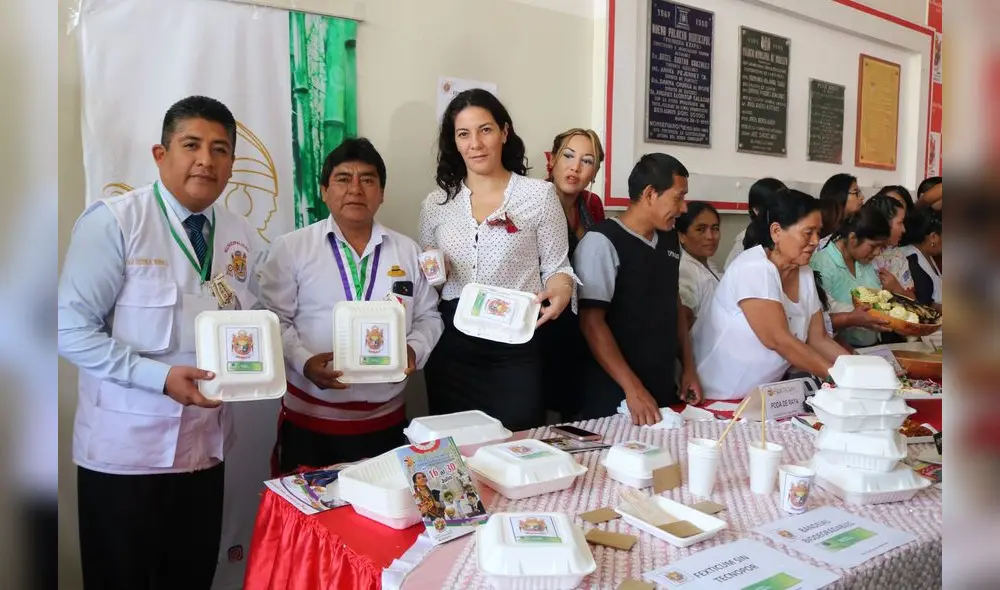 Fuente: Agencia Andina. En envases biodegradables hechos de caña de azúcar. Fuente: Agencia Andina. En envases biodegradables hechos de caña de azúcar.