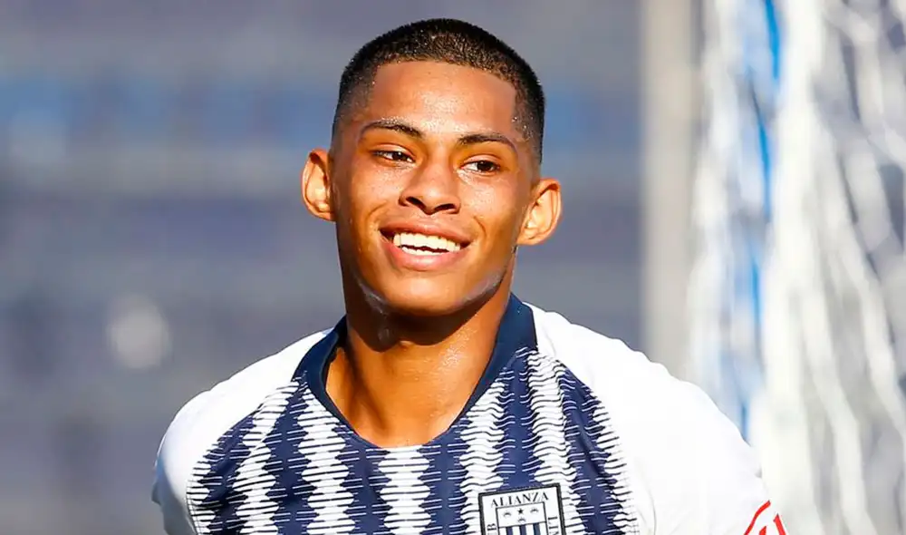 Kevin Quevedo usó sus redes sociales para saludar a Alianza Lima. Foto: Archivo Kevin Quevedo usó sus redes sociales para saludar a Alianza Lima. Foto: Archivo