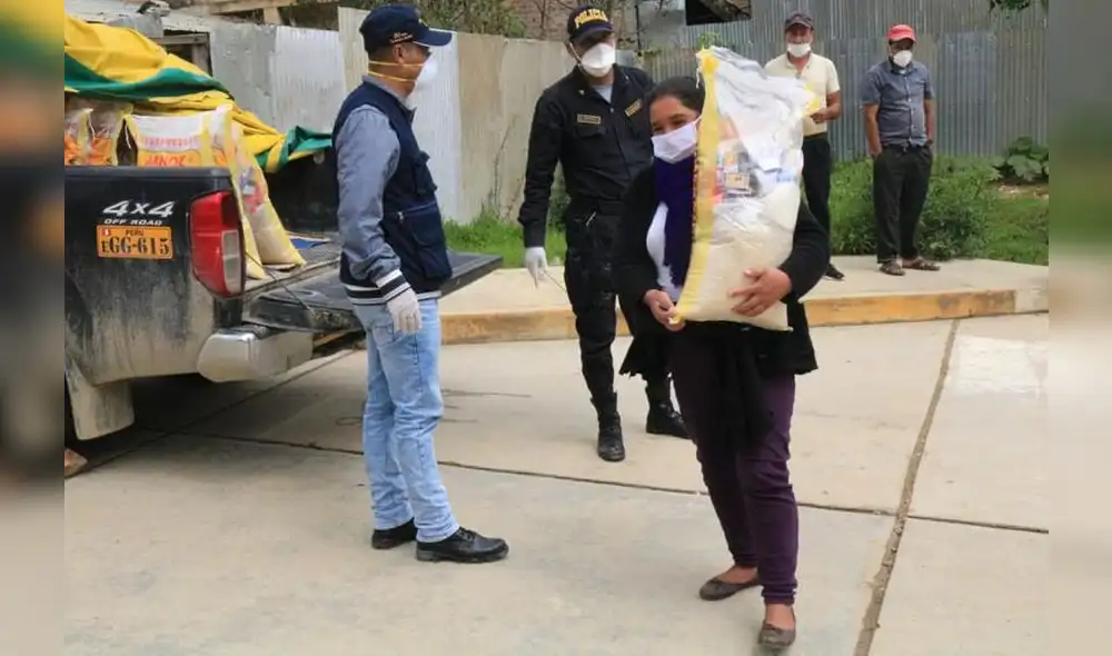 Municipalidad de Cutervo entregó alimentos Municipalidad de Cutervo entregó alimentos