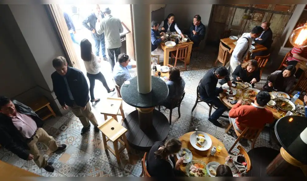 Deducción en restaurantes: Aprenda cómo se debe rellenar el comprobante electrónico Deducción en restaurantes: Aprenda cómo se debe rellenar el comprobante electrónico