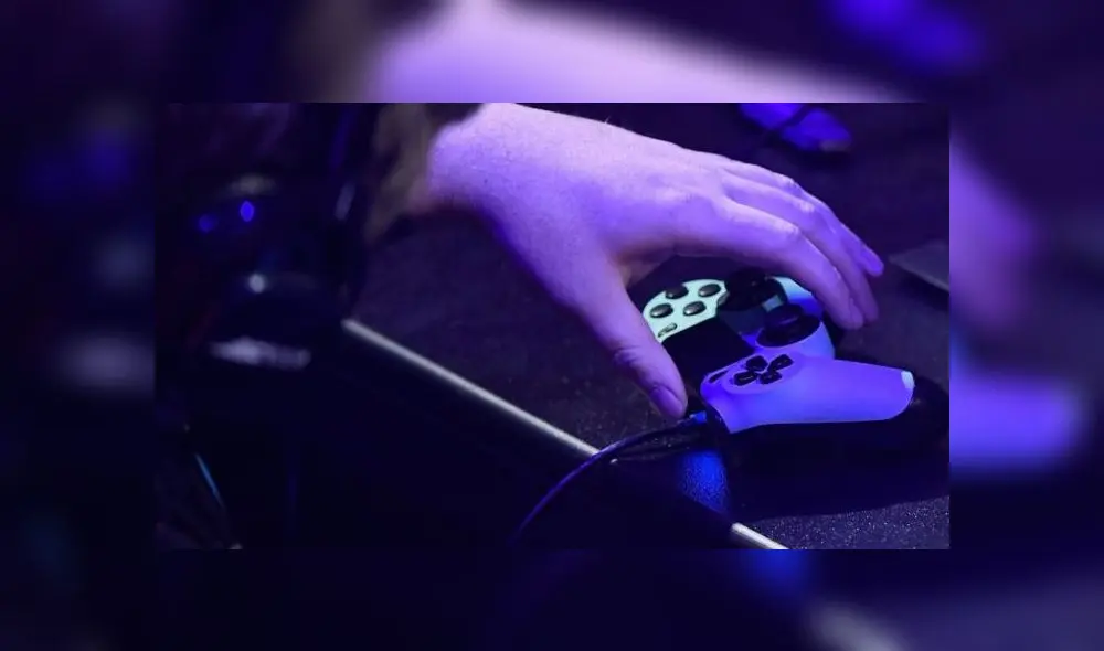 "Farmear” ante la crisis: venezolanos se ganan la vida jugando a los videojuegos [FOTOS]