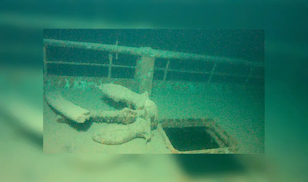 Los faros observaron al S.S. Hudson hundirse repentinamente con unos 25 pasajeros. Foto: Jerry Eliason y Kraig Smith.