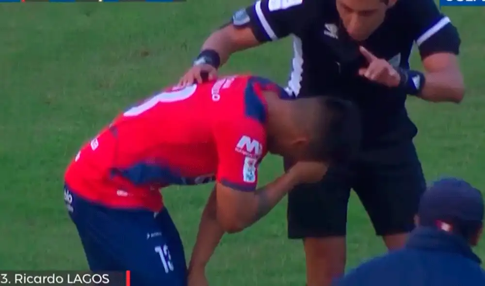 Ricardo Lagos, tras un salida garrafal de José Carvallo, marcó el único gol del Universitario vs. Carlos A. Mannucci por la Liga 1 2019. | Foto: Gol Perú Ricardo Lagos, tras un salida garrafal de José Carvallo, marcó el único gol del Universitario vs. Carlos A. Mannucci por la Liga 1 2019. | Foto: Gol Perú