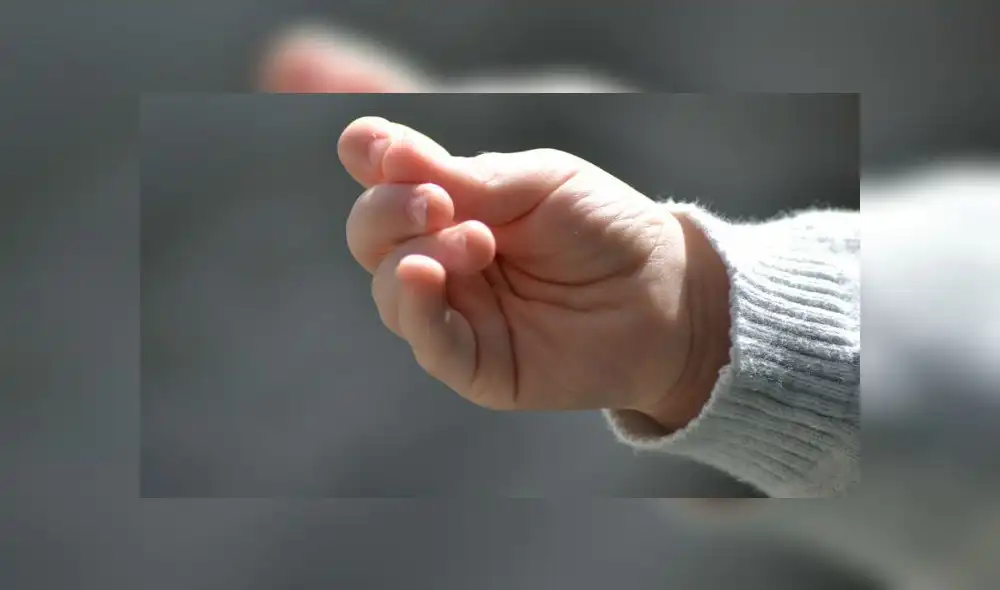 El pequeño fue llevado al hospital tras presentar fiebre y tos. Fuente: foto referencial. El pequeño fue llevado al hospital tras presentar fiebre y tos. Fuente: foto referencial.