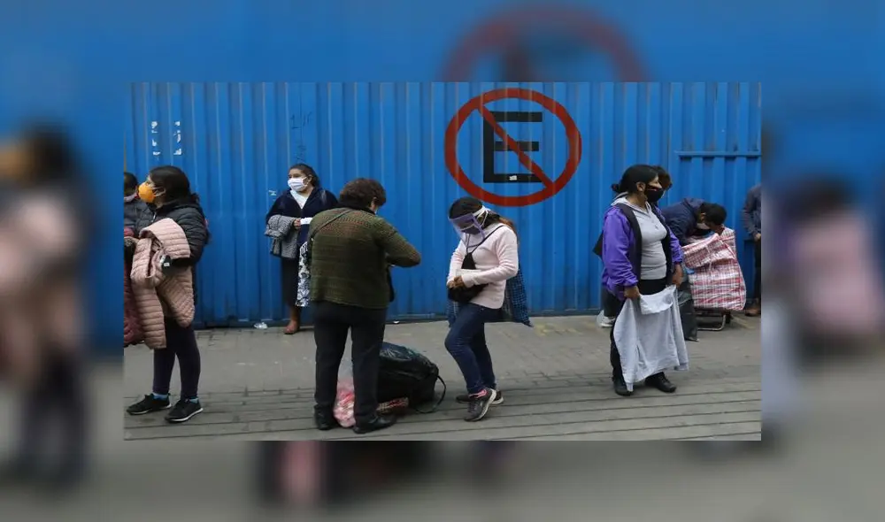 Ambulantes de Gamarra protestando. Créditos: URPI-GLR Ambulantes de Gamarra protestando. Créditos: URPI-GLR
