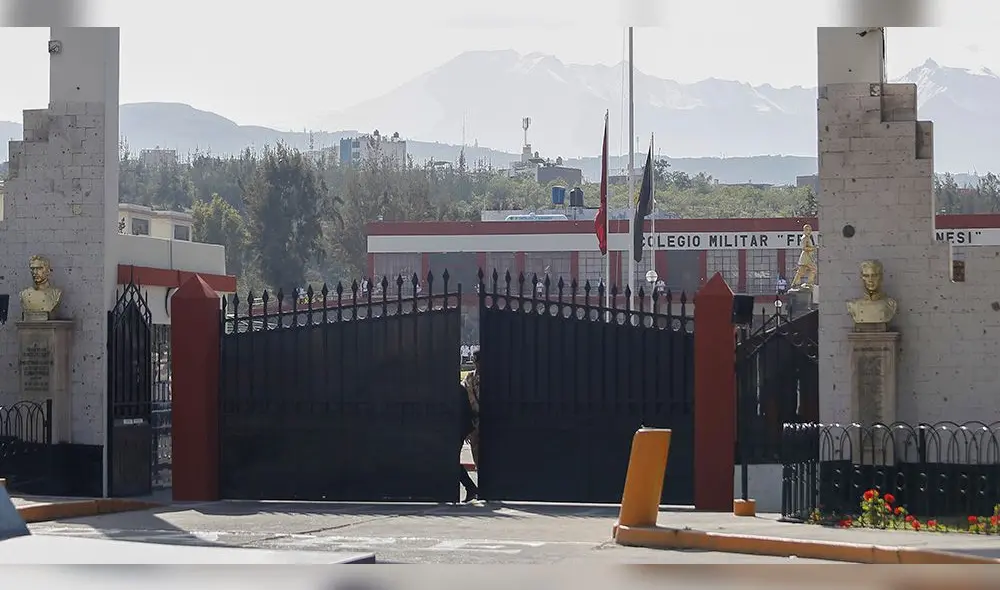 Prohíben ingreso de bebidas alcohólicas a Colegio Militar de Arequipa