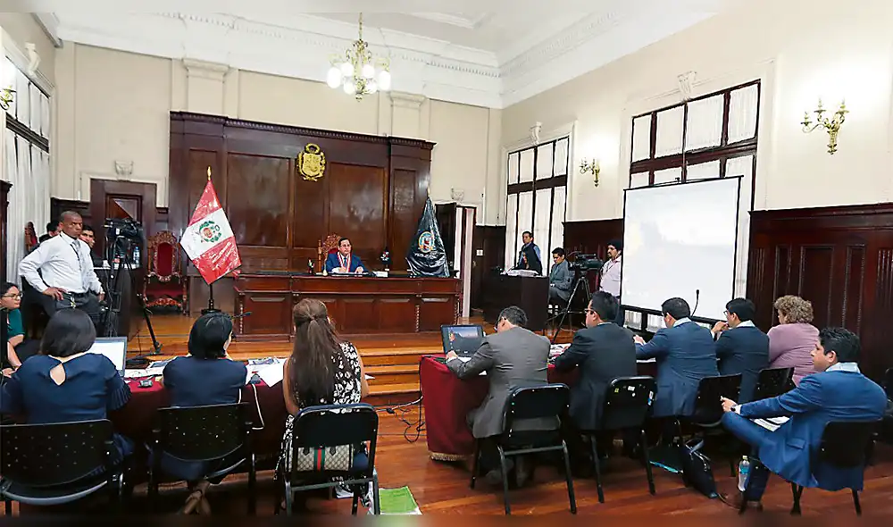 Ordenan captura de 4 jueces por  ‘Cuellos Blancos’