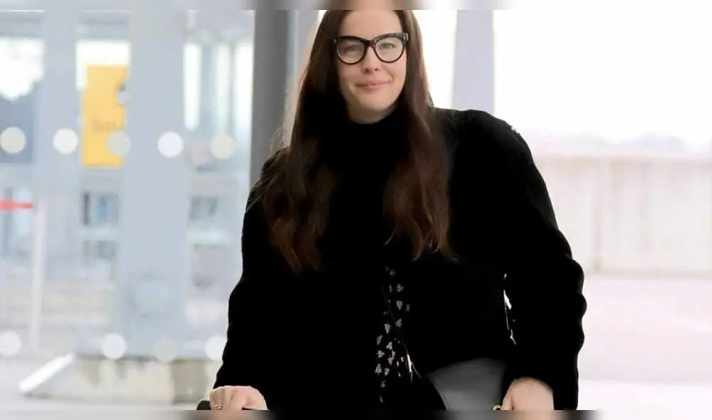 Actriz de 'El señor de los anillos' luce irreconocible lejos de Hollywood