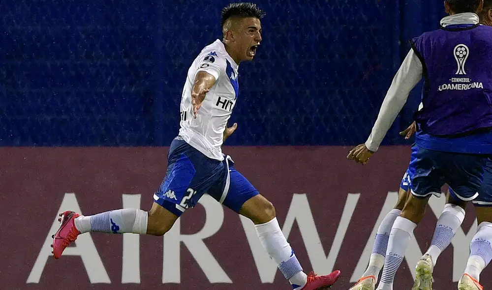 Thiago Almada marcó los dos goles del partido entre Vélez y Deportivo Cali. Foto: AFP Thiago Almada marcó los dos goles del partido entre Vélez y Deportivo Cali. Foto: AFP