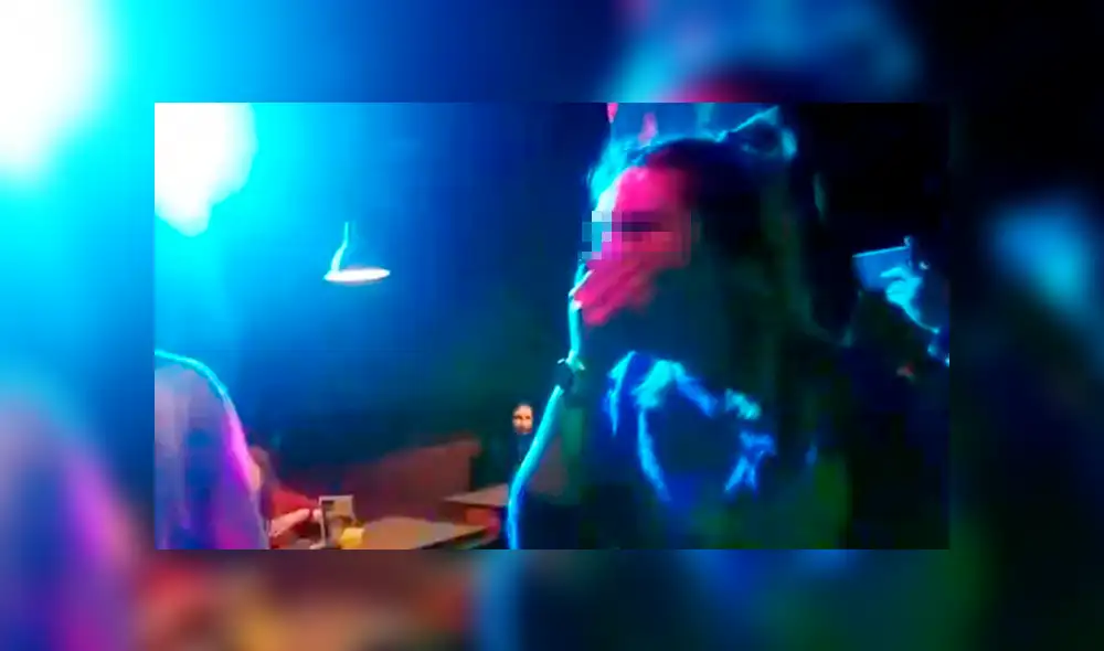 Muere ahogada tras atragantarse con un pastel de chocolate en concurso de comida en un bar [VIDEO]