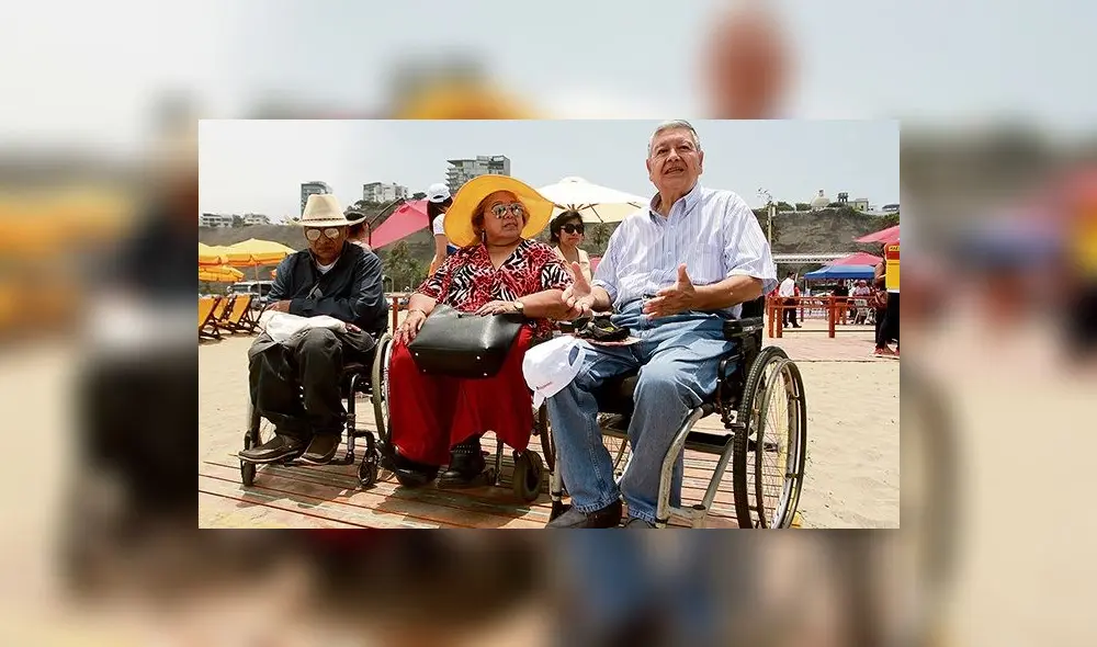 Personas con discapacidad cuentan las historias de discriminación.