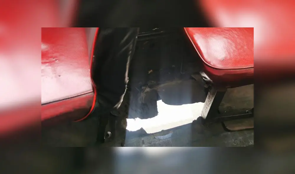 La unidad fue trasladada al depósito con otra combi informal.