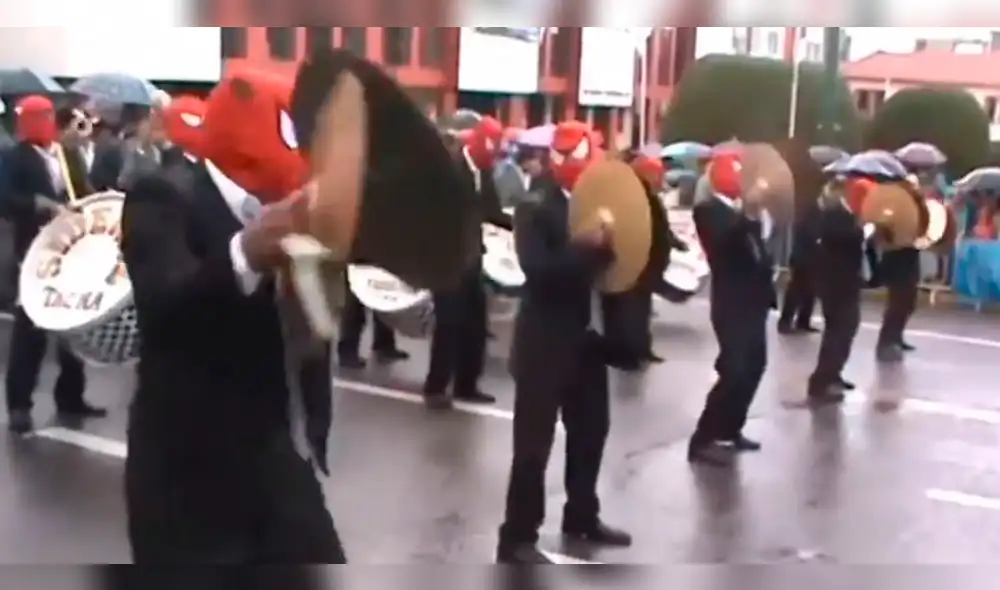 Facebook: banda peruana sorprende al entonar "El Sorprendente Hombre Araña" y arrasa en las redes