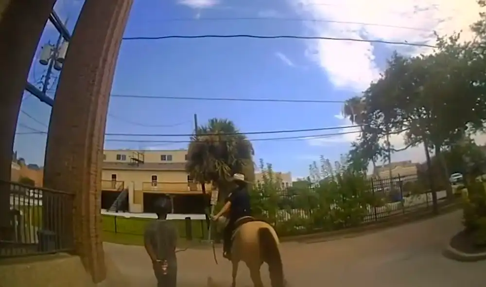 Donald Neely fue detenido en agosto del 2019 y las fotos del arresto y traslado a la comisaría provocaron indignación social. Foto: Galveston Police Donald Neely fue detenido en agosto del 2019 y las fotos del arresto y traslado a la comisaría provocaron indignación social. Foto: Galveston Police