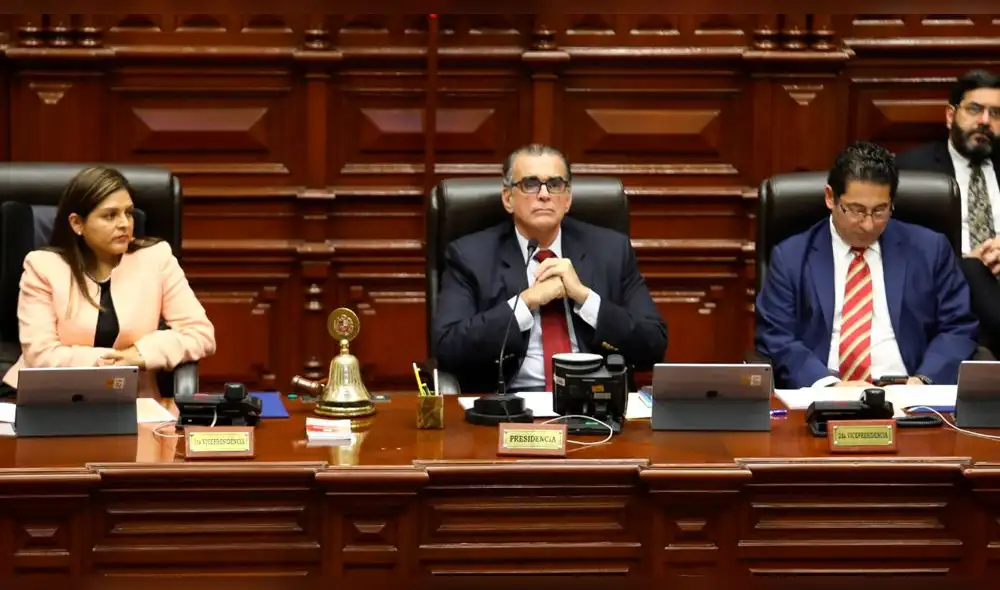 Una investigación hecha por esta medio reveló las intenciones de Fuerza Popular de "intervenir el TC". Foto: La República. Una investigación hecha por esta medio reveló las intenciones de Fuerza Popular de "intervenir el TC". Foto: La República.