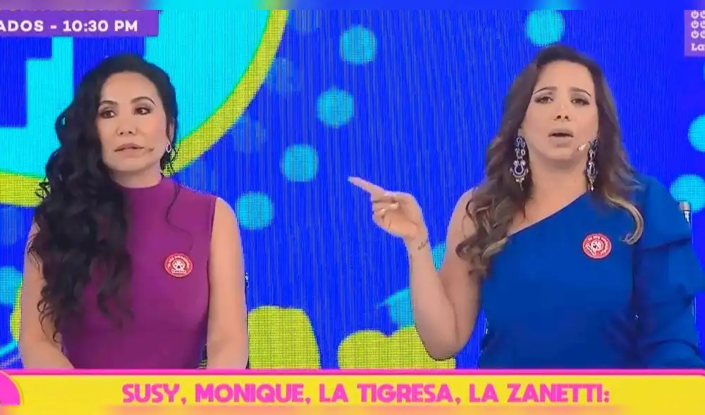 Mónica Cabrejos y Janet Barboza