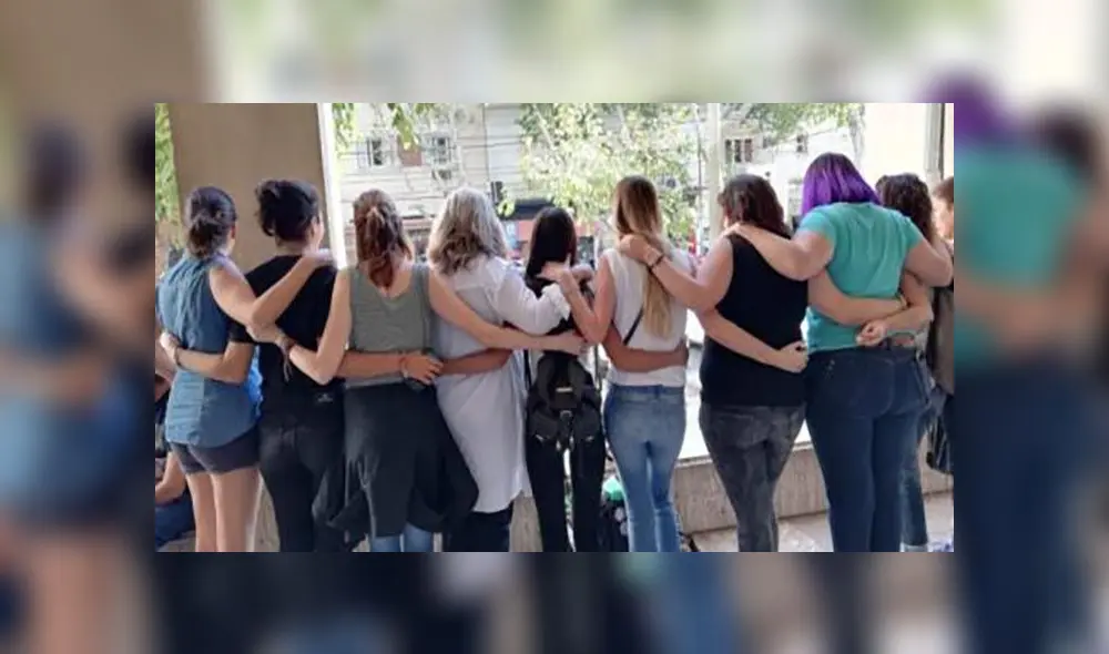 “Mi primer beso me lo dio mi papá”: niña fue violada por su padre y su hermano [VIDEO]