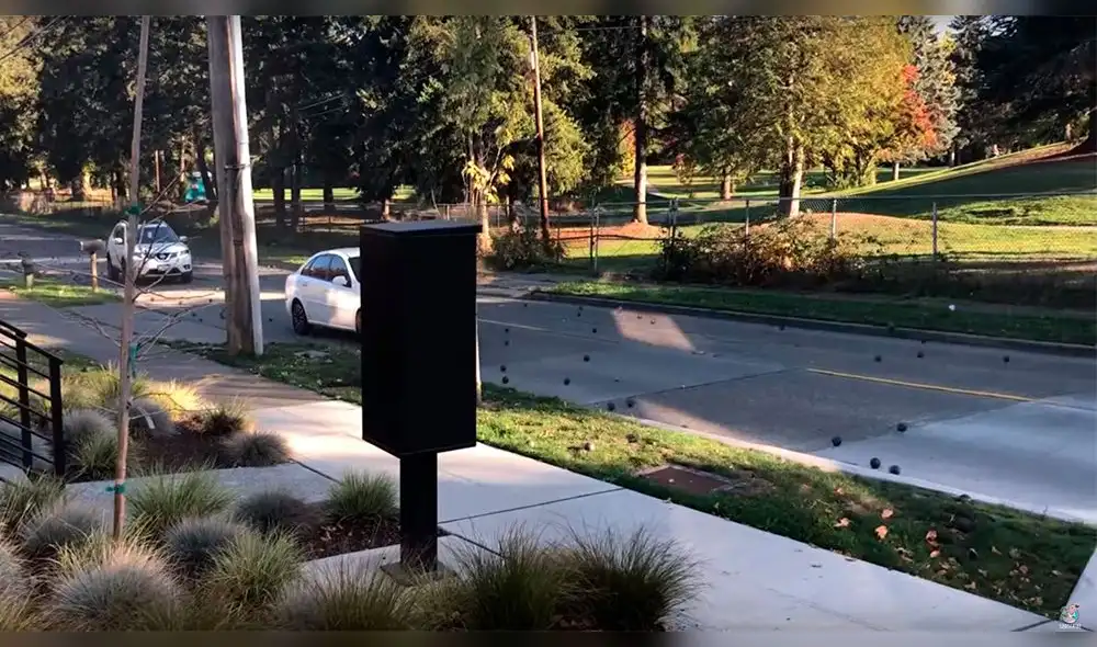 Facebook: Extraño suceso sorprende a traseuntes y miles se asombran con video