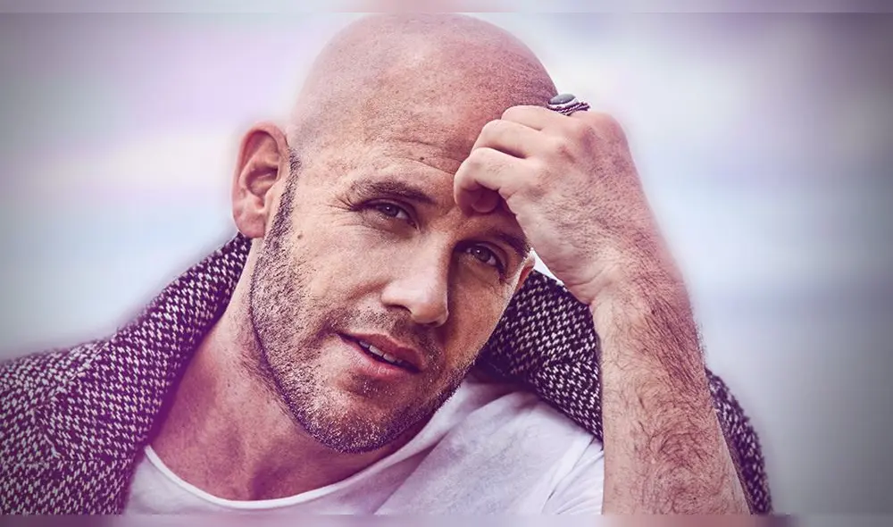 Gianmarco contento con su público por conectarse a su concierto online. Foto: Composición Gianmarco contento con su público por conectarse a su concierto online. Foto: Composición