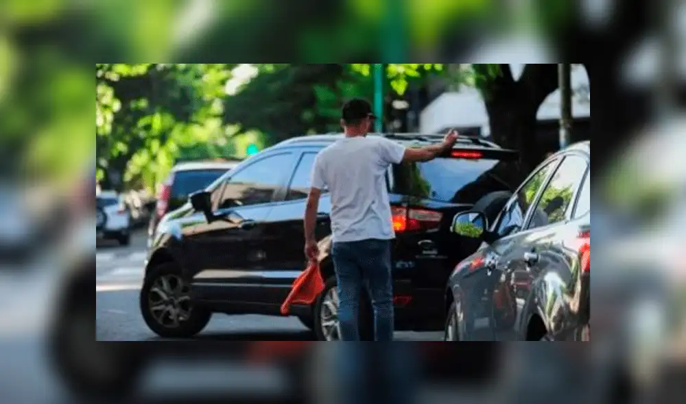 El agresor le hizo cortes en la cara cuando ella se resistió a ser abusada. El agresor le hizo cortes en la cara cuando ella se resistió a ser abusada.
