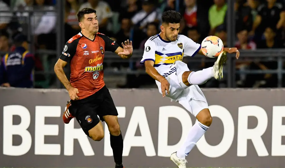 Carlos Zambrano fue campeón de la Superliga Argentina con Boca Juniors este año. | Foto: AFP Carlos Zambrano fue campeón de la Superliga Argentina con Boca Juniors este año. | Foto: AFP