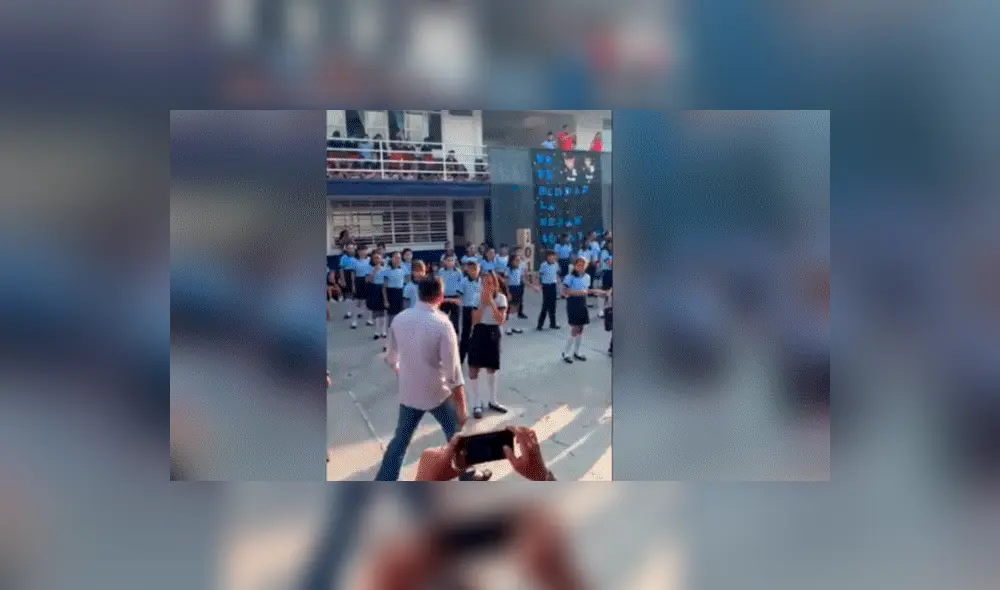 Facebook viral: padre ve que su hija no tiene pareja en actuación y baila con ella [VIDEO]