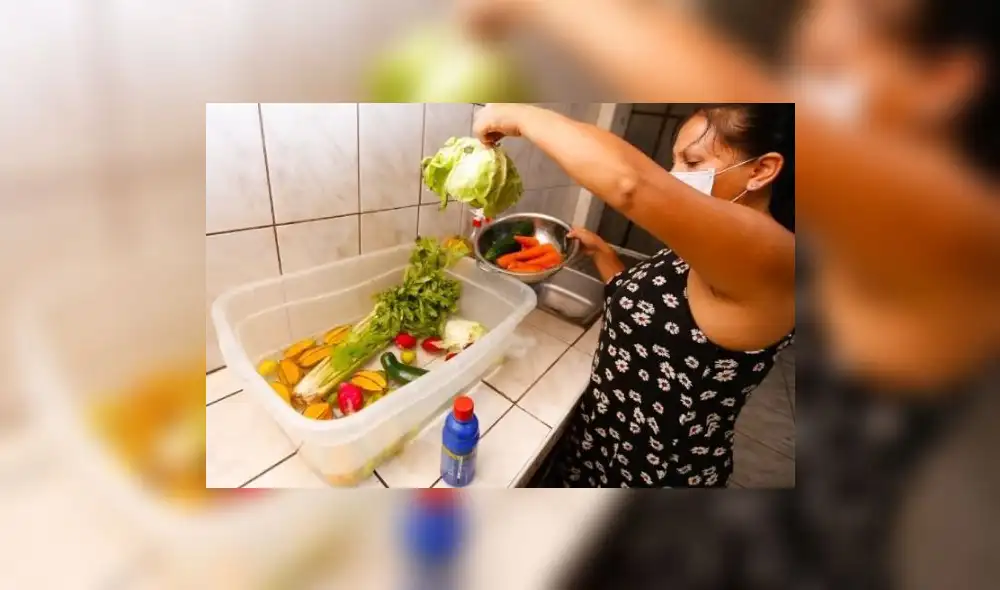 Uso de lejía y amoniaco para limpiar puede causar graves enfermedades. Créditos: Municipalidad de Lima. Uso de lejía y amoniaco para limpiar puede causar graves enfermedades. Créditos: Municipalidad de Lima.