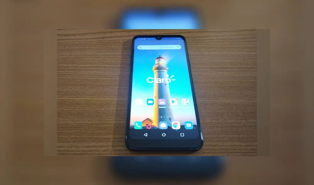 LG Q60 tiene notch en forma de gota.