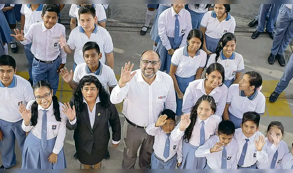 Daniel Alfaro: “No hay ninguna ideología de género en Currículo Escolar” Daniel Alfaro: “No hay ninguna ideología de género en Currículo Escolar”