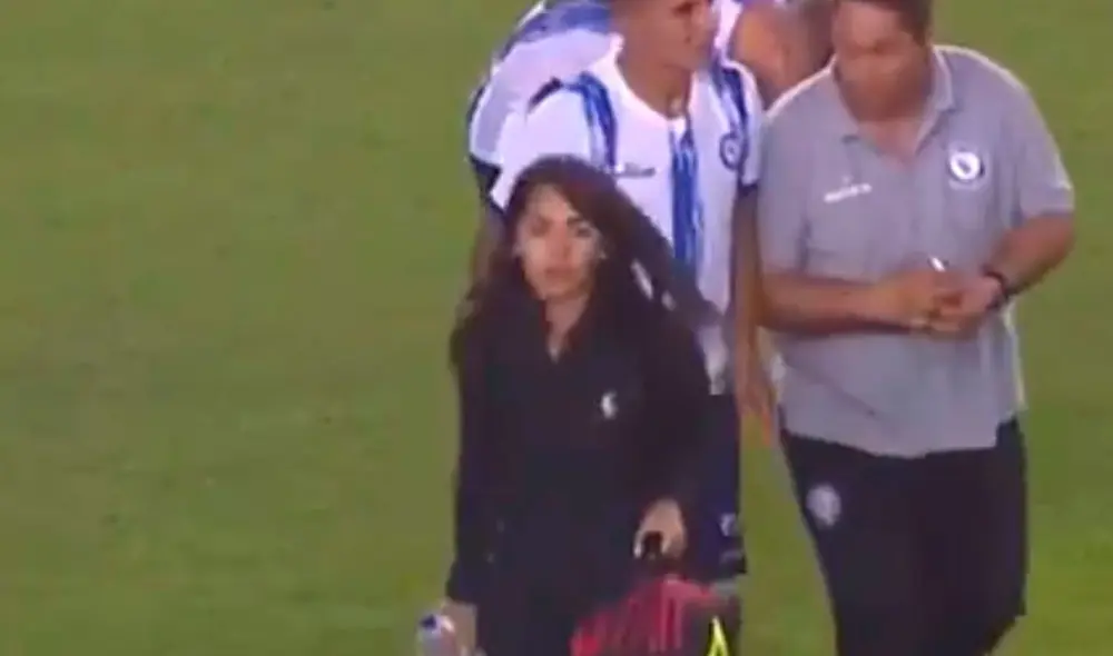 Comentaristas de Gol Perú tuvieron desatinadas palabras para con asistente médico. Foto: Captura Comentaristas de Gol Perú tuvieron desatinadas palabras para con asistente médico. Foto: Captura