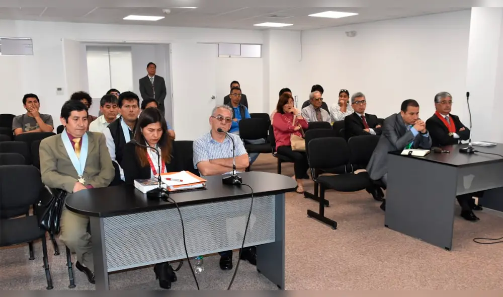 PJ absuelve a integrantes del Movadef acusados de apología al terrorismo PJ absuelve a integrantes del Movadef acusados de apología al terrorismo